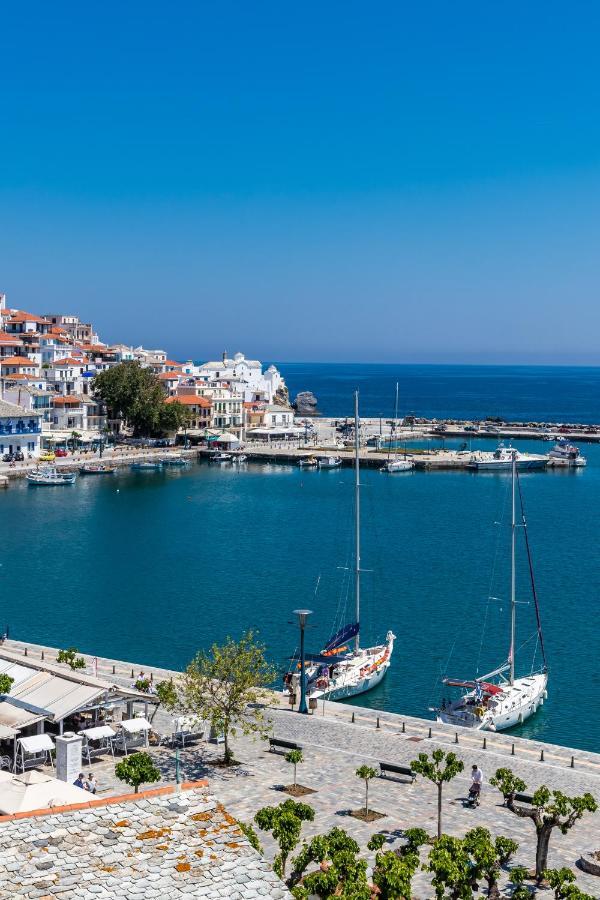 Regina Hotel Skopelos Dış mekan fotoğraf