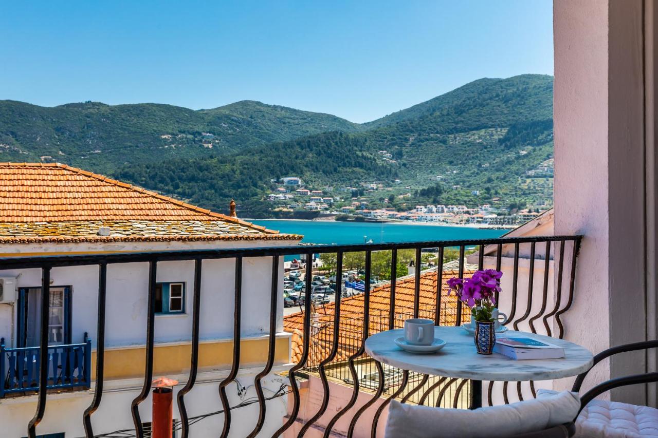 Regina Hotel Skopelos Dış mekan fotoğraf